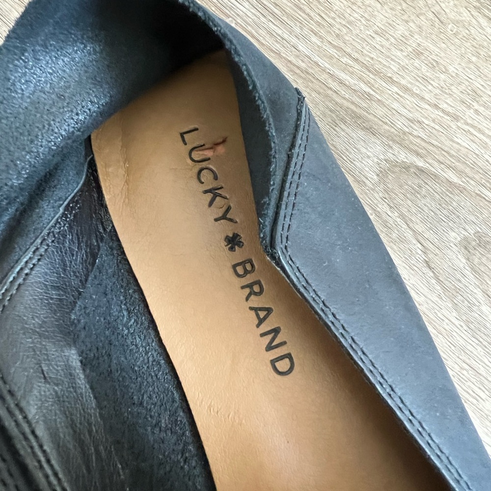 Lucky Brand Cahill Crashback Flats size 8. Black - Picture 9 of 11